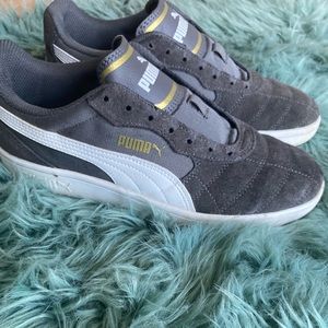 Astro Kick Pumas